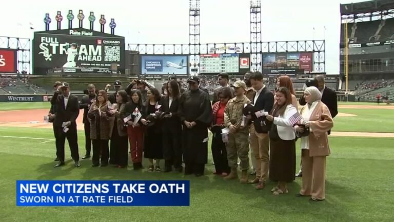 Dozens become American citizens at Sox park: ‘It’s pretty amazing’