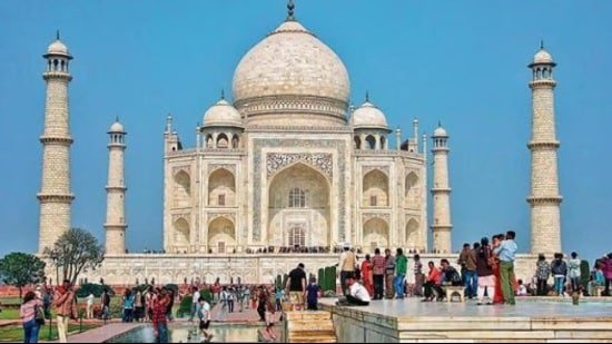 Outsourced worker shares video from Taj minaret, fired