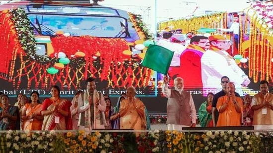 PM flags off Banaras-Pune, Ayodhya-Mumbai weekly Amrit Bharat Exp trains