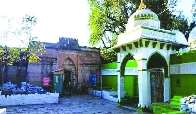 Madhya Pradesh High Court Told Bhojshala PILs Seek Ownership of Disputed Monument