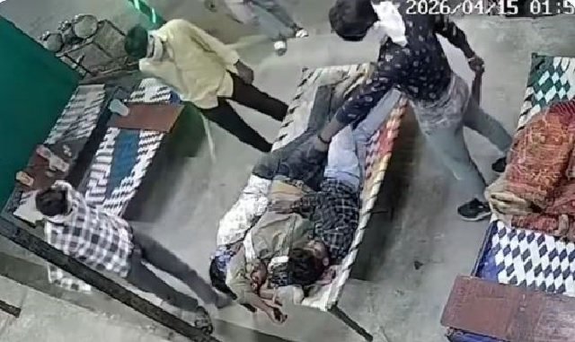 Youths attacked while sleeping at Dhaba, watch viral video