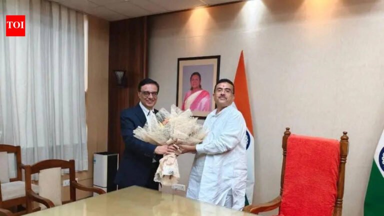 USEL chief Prasoon meets CM, keen to invest in logistics park